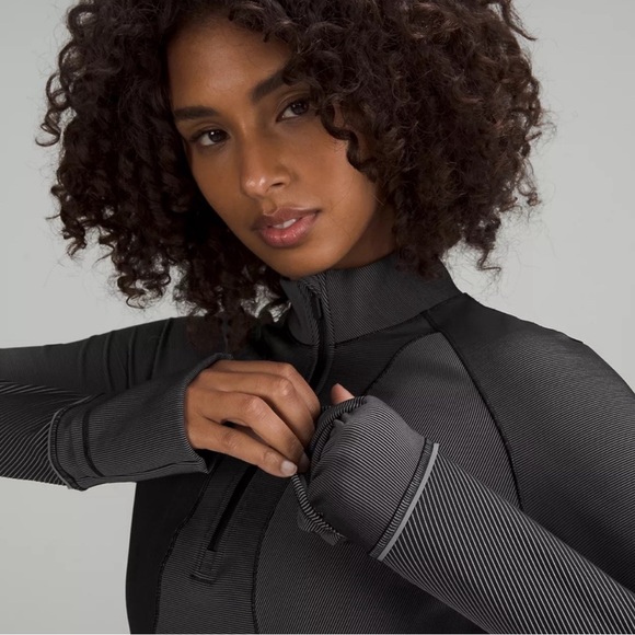 NWOT Lululemon Two-Tone Ribbed Running Half Zip Black / Gull Grey Womens Size 2 - Picture 2 of 10